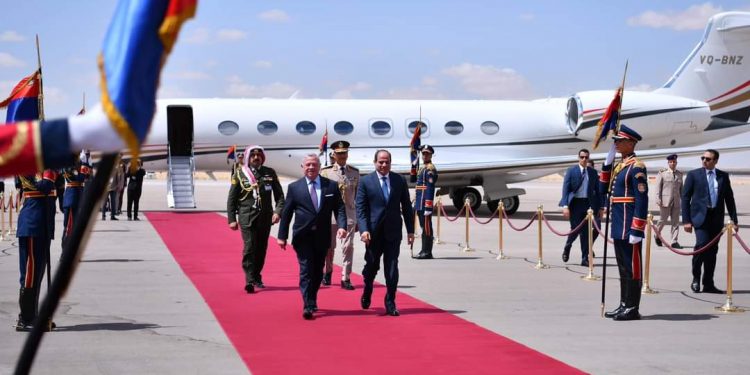 Al-Sissi et le roi de Jordanie affichent leur aspiration à renforcer les relations entre les deux pays 1 - Le Progrès Egyptien