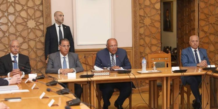 Choucri se réunit avec les nouveaux chefs de missions diplomatiques à l'étranger 1 - Le Progrès Egyptien