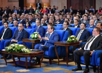 Al-Sissi : Nous avons pour cible de surmonter les conditions dures depuis les années 80