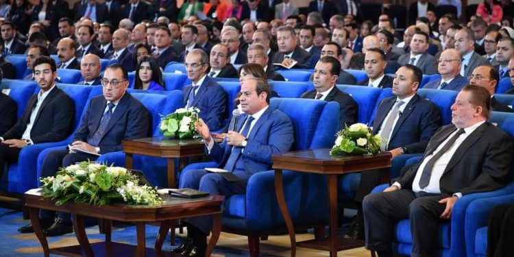 Al-Sissi : Nous avons pour cible de surmonter les conditions dures depuis les années 80 1 - Le Progrès Egyptien