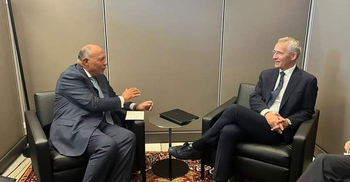 New York : Choucri s'entretient avec le SG de l'OTAN 2 - Le Progrès Egyptien New York : Choucri s'entretient avec le SG de l'OTAN 1 - Le Progrès Egyptien