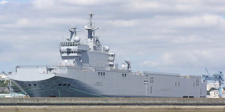 Arrivée du porte-avions égyptien « Mistral » en Libye 1 - Le Progrès Egyptien