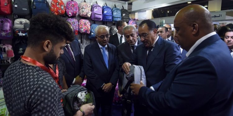 480 points de vente font partie de la Foire “Bienvenue aux écoles” 1 - Le Progrès Egyptien