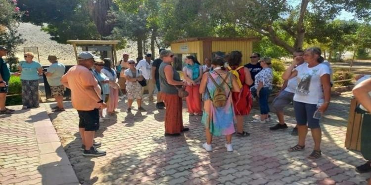 Minya : Une délégation de touristes visite les sites archéologiques 2 - Le Progrès Egyptien Minya : Une délégation de touristes visite les sites archéologiques 1 - Le Progrès Egyptien