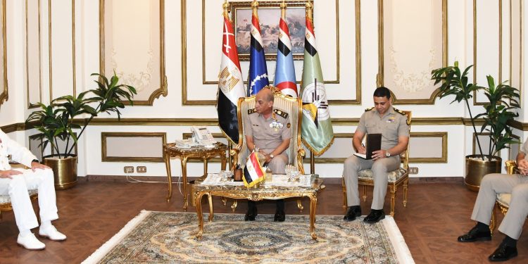 Le ministre de la Défense rencontre le président du Comité militaire de l’OTAN 1 - Le Progrès Egyptien