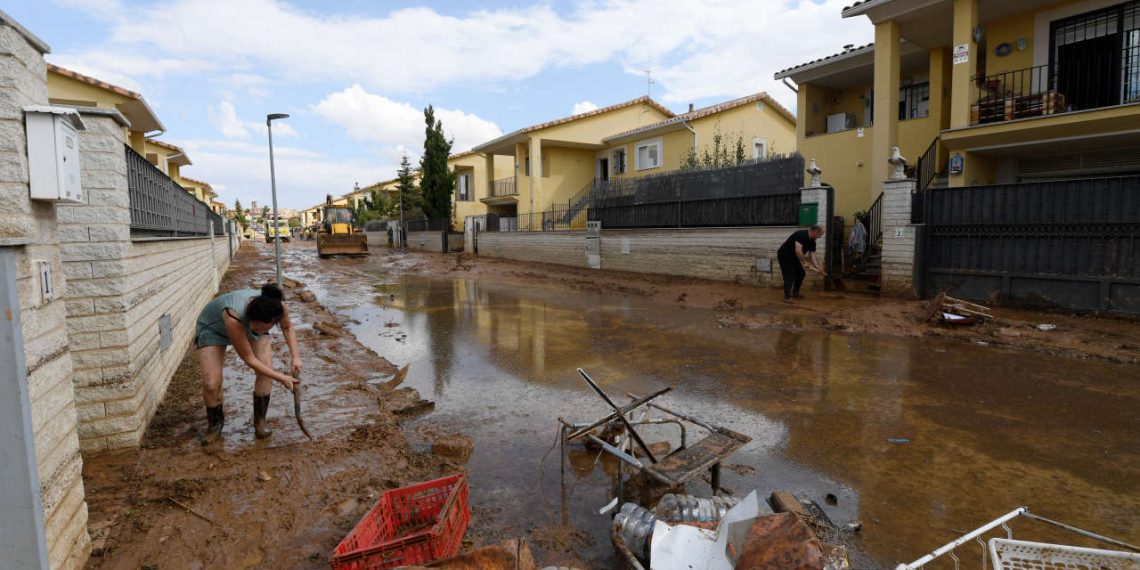 Inondations : Métro inondé, routes coupées en Espagne 2 - Le Progrès Egyptien Inondations : Métro inondé, routes coupées en Espagne 1 - Le Progrès Egyptien