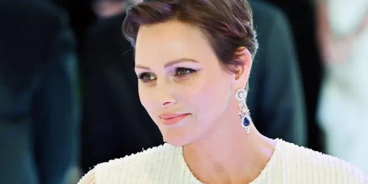 La princesse Charlène de Monaco repart au combat 1 - Le Progrès Egyptien