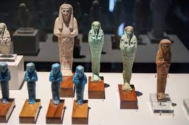 Musée Pointe-à-Callière : Regard sur la société égyptienne antique