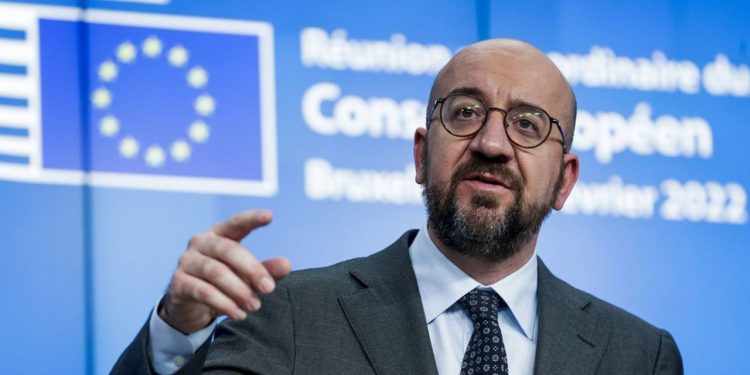 Le président du Conseil européen souligne la nécessité de mobiliser tous les efforts pour mettre fin à l'escalade palestino-israélienne 1 - Le Progrès Egyptien European Council President Charles Michel speaks during a media conference after an extraordinary EU summit on Ukraine in Brussels, Friday, Feb. 25, 2022. European Union leaders put on a united front after a six-hour meeting during which they agreed on a second package of economic and financial sanctions against Russia. (Olivier Hoslet, Pool Photo via AP)/VLM299/22056092770050/POOL PHOTO/2202250338