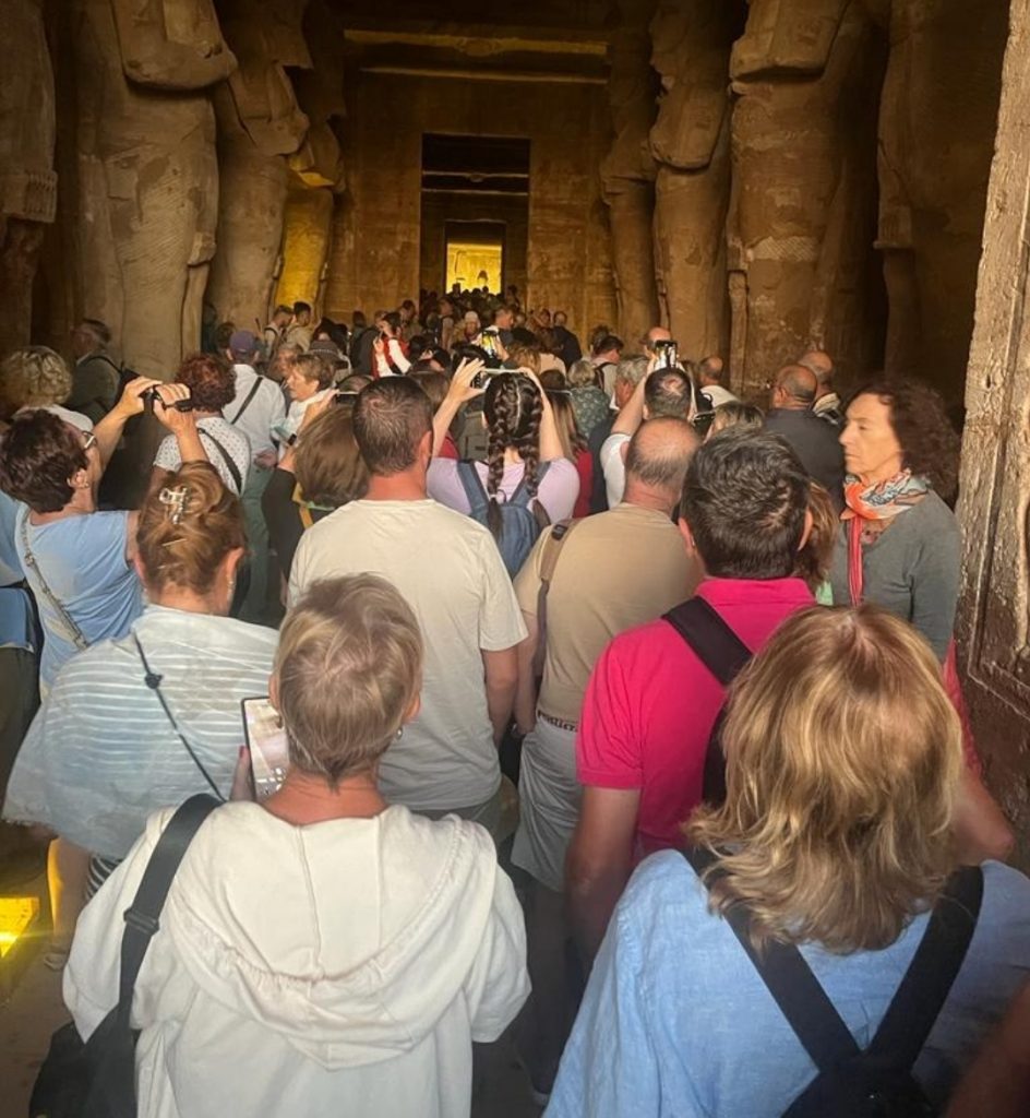 Afflux historique au temple d'Abou Simbel 4 - Le Progrès Egyptien Afflux historique au temple d'Abou Simbel 3 - Le Progrès Egyptien