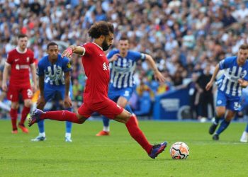 Liverpool ralenti à Brighton, malgré un doublé de Salah