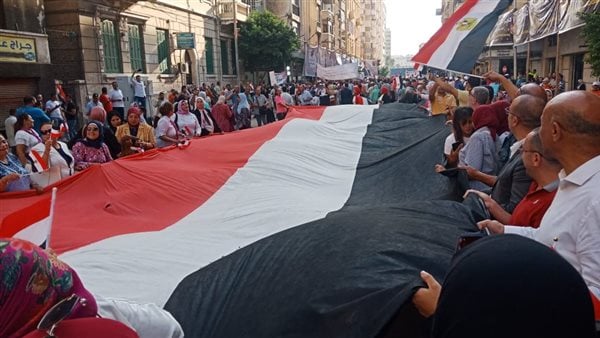 Alexandrie : Des citoyens célèbrent la victoire d'Octobre et soutiennent le président Al-Sissi 4 - Le Progrès Egyptien Alexandrie : Des citoyens célèbrent la victoire d'Octobre et soutiennent le président Al-Sissi 3 - Le Progrès Egyptien