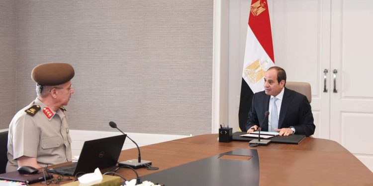 Le président Al-Sissi se réunit avec le chef de l'Autorité du génie des forces armées 1 - Le Progrès Egyptien