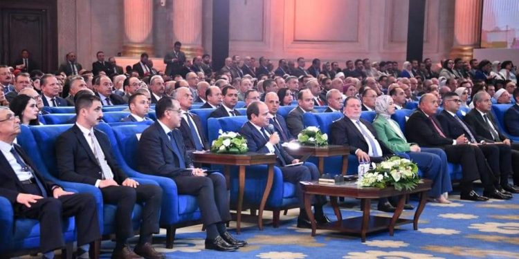 Al-Sissi : J'ai mis en garde en 2011 contre le démantèlement des liens de l’État égyptien 2 - Le Progrès Egyptien Al-Sissi : J'ai mis en garde en 2011 contre le démantèlement des liens de l’État égyptien 1 - Le Progrès Egyptien