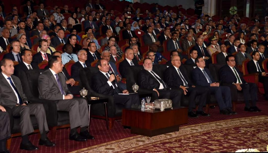 Al-Sissi effectue une tournée d'inspection dans le salon international de l'industrie 15 - Le Progrès Egyptien