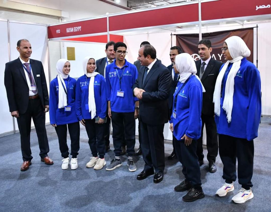 Al-Sissi effectue une tournée d'inspection dans le salon international de l'industrie 13 - Le Progrès Egyptien