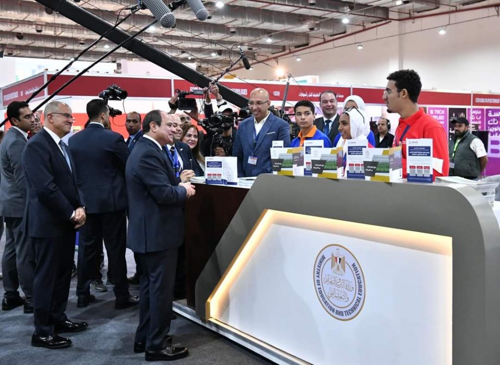 Al-Sissi effectue une tournée d'inspection dans le salon international de l'industrie 3 - Le Progrès Egyptien