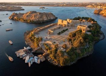 Se balader à travers le temple de Philae