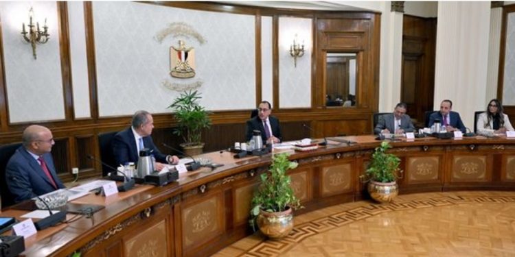 Madbouli : L’Etat priorise le développement de l’industrie automobile 2 - Le Progrès Egyptien Madbouli : L’Etat priorise le développement de l’industrie automobile 1 - Le Progrès Egyptien