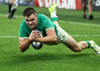 Ligue 1: Monaco reste leader, Nice toujours invaincu