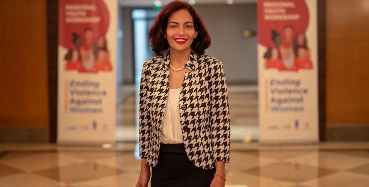 Esraa El Bably, la 1ère sourde obtenant un magistère en médecine buccale et dentaire 2 - Le Progrès Egyptien Esraa El Bably, la 1ère sourde obtenant un magistère en médecine buccale et dentaire 1 - Le Progrès Egyptien