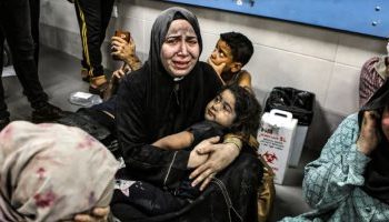 Gaza : Macron demande une “trêve humanitaire”