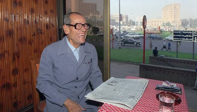 Mahfouz, le lauréat du Prix Nobel qui a défendu la cause palestinienne 2 - Le Progrès Egyptien Mahfouz, le lauréat du Prix Nobel qui a défendu la cause palestinienne 1 - Le Progrès Egyptien