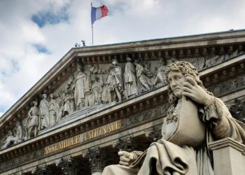 France : Une trentaine de lois immigration en 40 ans