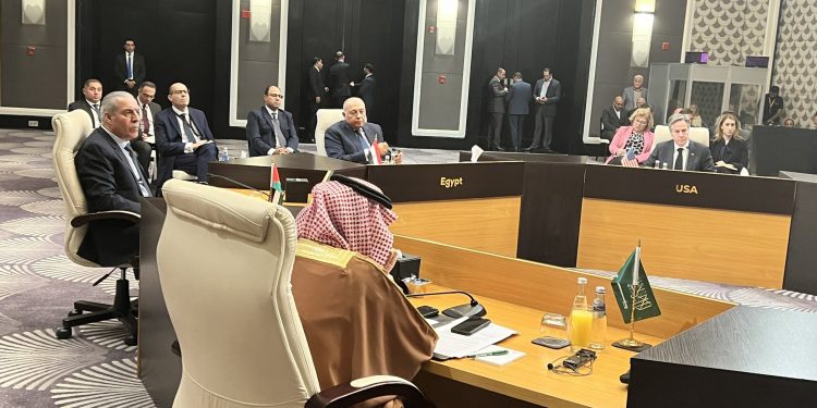 Démarrage à Amman de la réunion des ministres arabes des AE avec le secrétaire d'État américain 2 - Le Progrès Egyptien Démarrage à Amman de la réunion des ministres arabes des AE avec le secrétaire d'État américain 1 - Le Progrès Egyptien