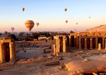 Louxor: 52 vols en montgolfière   transportant 1150 touristes
