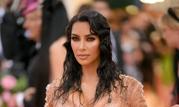 Kim Kardashian sera la star de “The Fifth Wheel” 2 - Le Progrès Egyptien Kim Kardashian sera la star de “The Fifth Wheel” 1 - Le Progrès Egyptien