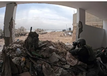 L’armée israélienne dit avoir pris le “contrôle opérationnel” du port de Gaza