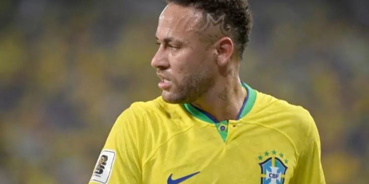 Foot : Neymar opéré “avec succès” au Brésil 1 - Le Progrès Egyptien