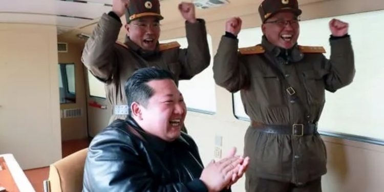 Corée du Nord : Un jour férié pour marquer le tir d’un missile intercontinental 2 - Le Progrès Egyptien Corée du Nord : Un jour férié pour marquer le tir d’un missile intercontinental 1 - Le Progrès Egyptien