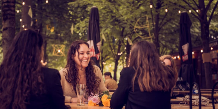 On se retrouve avec la sortie des copines 2 - Le Progrès Egyptien On se retrouve avec la sortie des copines 1 - Le Progrès Egyptien