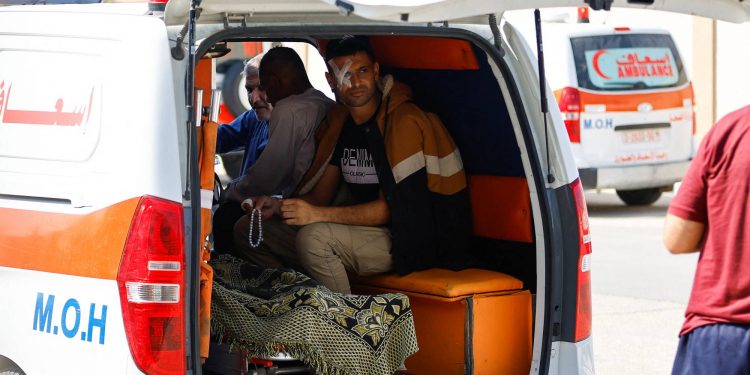 Arrivée des blessés palestiniens à Al-Ariche 1 - Le Progrès Egyptien