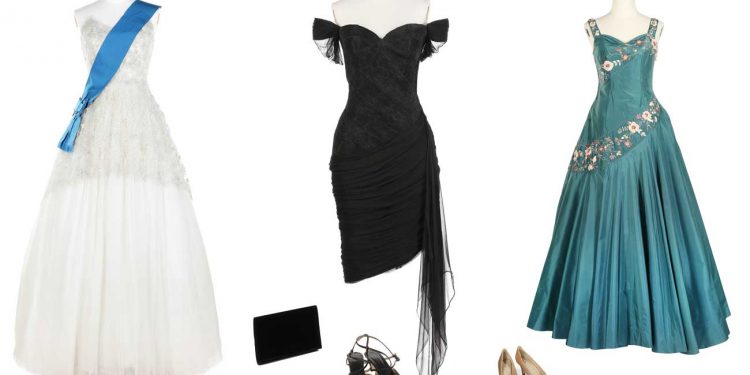 Des costumes de « The Crown » aux enchères 2 - Le Progrès Egyptien Des costumes de « The Crown » aux enchères 1 - Le Progrès Egyptien