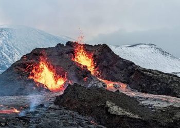 Séismes et volcans : Que se passe-t-il en Islande ?