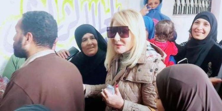 Présidentielle 2024 : Les stars du cinéma et de la chanson continuent à se rendre aux bureaux de vote 1 - Le Progrès Egyptien