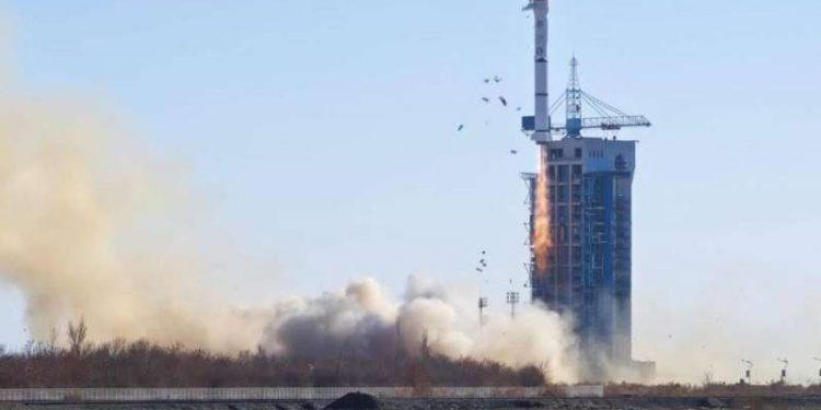 Lancement réussi du satellite « EgyptSat 2 » 2 - Le Progrès Egyptien Lancement réussi du satellite « EgyptSat 2 » 1 - Le Progrès Egyptien