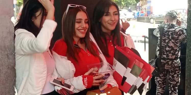 Chants nationaux et drapeaux en centre-ville 1 - Le Progrès Egyptien