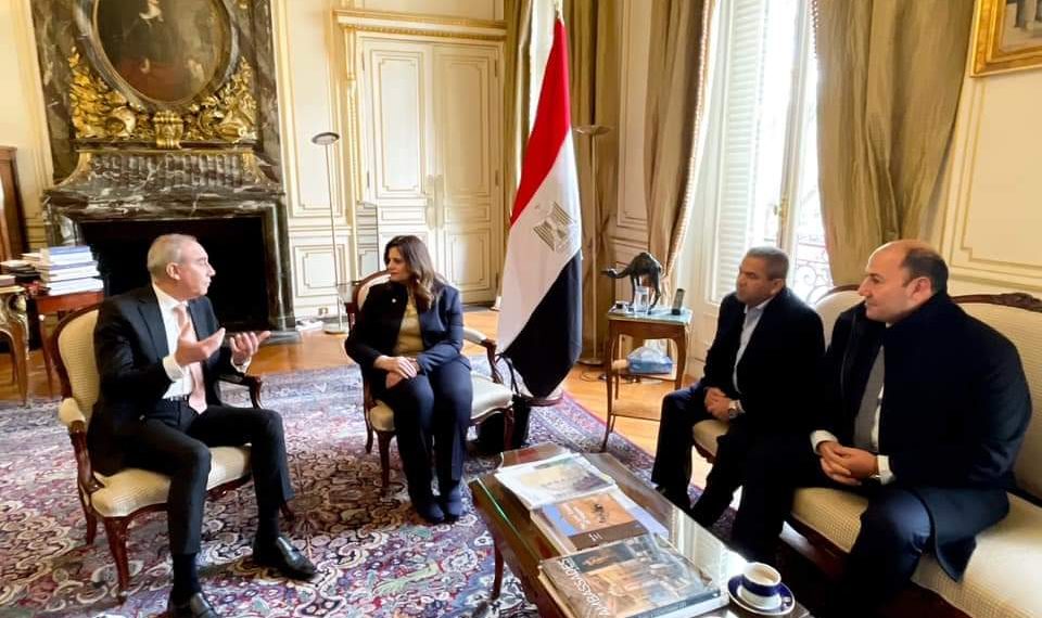 Guindi s'entretient avec des investisseurs égyptiens en France 2 - Le Progrès Egyptien Guindi s'entretient avec des investisseurs égyptiens en France 1 - Le Progrès Egyptien