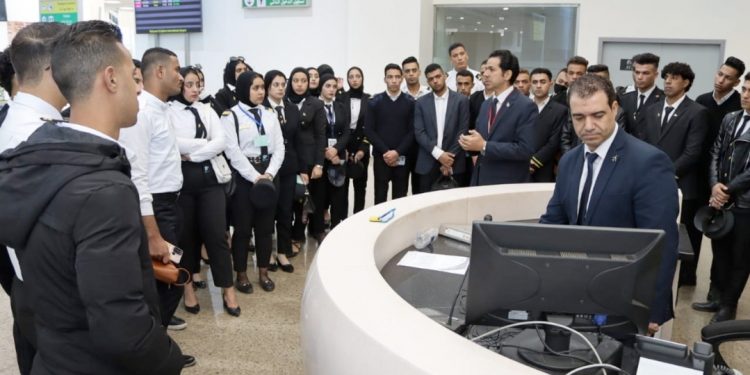 L’aéroport Sphinx offre un stage aux étudiants de l'ISDH et le CSAS 2 - Le Progrès Egyptien L’aéroport Sphinx offre un stage aux étudiants de l'ISDH et le CSAS 1 - Le Progrès Egyptien