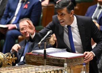 Royaume-Uni : Le gouvernement prend des mesures contre l’immigration légale