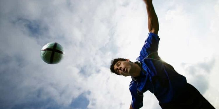 Le jeu de tête au football est lié à un déclin des fonctions cérébrales 1 - Le Progrès Egyptien