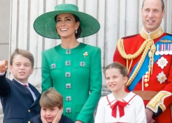 George, Charlotte et Louis : Sorties et pitreries, une année en images