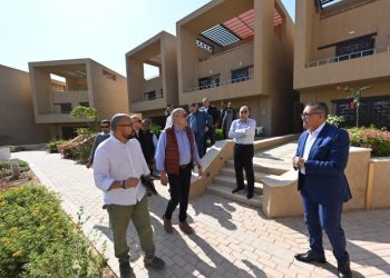 Nouvelle Assouan : Le ministre du Logement inspecte les unités d’hôtellerie