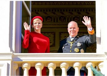 Albert et Charlène de Monaco fêtent Noël