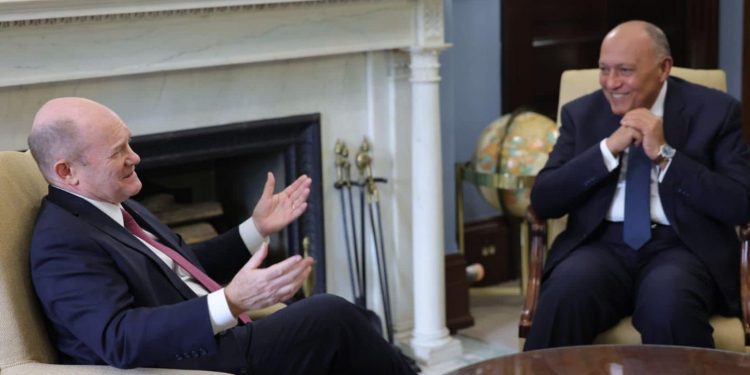 Choucri : La priorité est de faire pression en faveur d'un cessez-le-feu à Gaza 2 - Le Progrès Egyptien Choucri : La priorité est de faire pression en faveur d'un cessez-le-feu à Gaza 1 - Le Progrès Egyptien