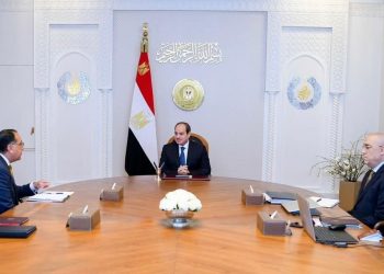 Al-Sissi : Achever les nouveaux projets selon le calendrier fixé